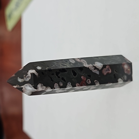 Plum blossom jasper.3 inches tall - Picture 2 of 2